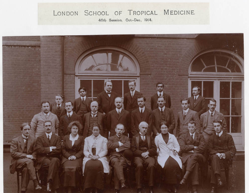 Staff and student October 1914